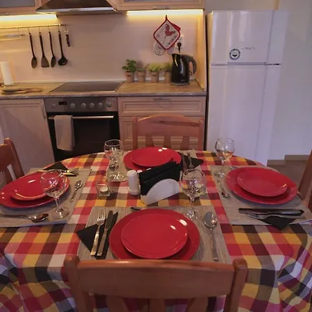Spacious 1 Bed Flat In The City Center Apartment